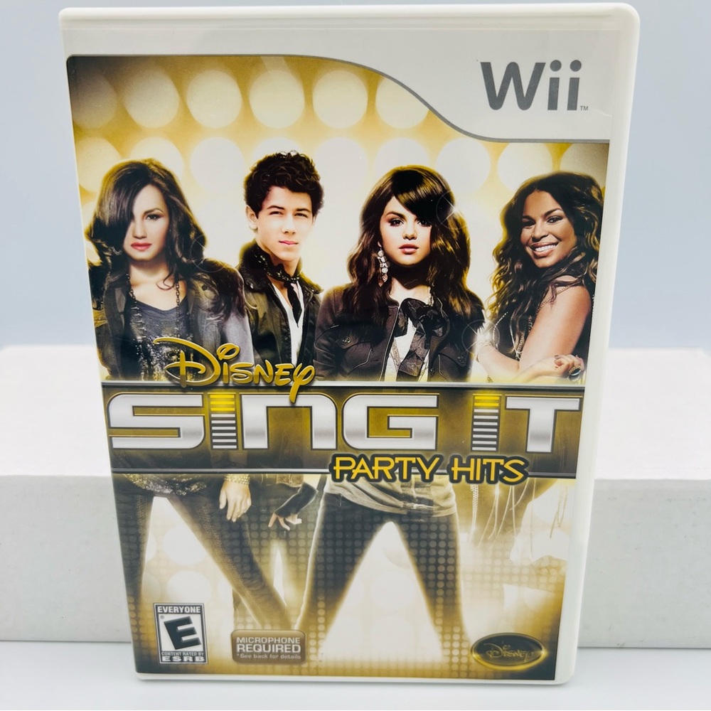 Disney‎ Sing It: Party Hits - Nintendo Wii Video Game